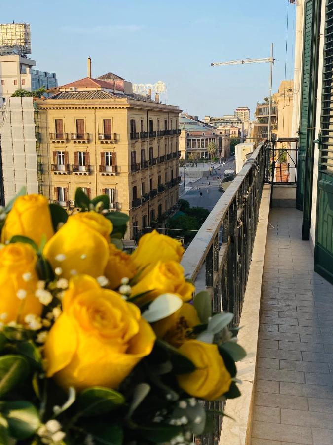Politeama Suite In The Heart Of The City Palermo Kültér fotó